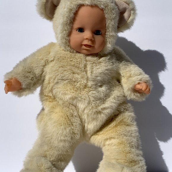Vintage Baby Doll 14 Inches Polar Bear Outfit Huggable by Simba Toys Sweet! - Picture 4 of 16